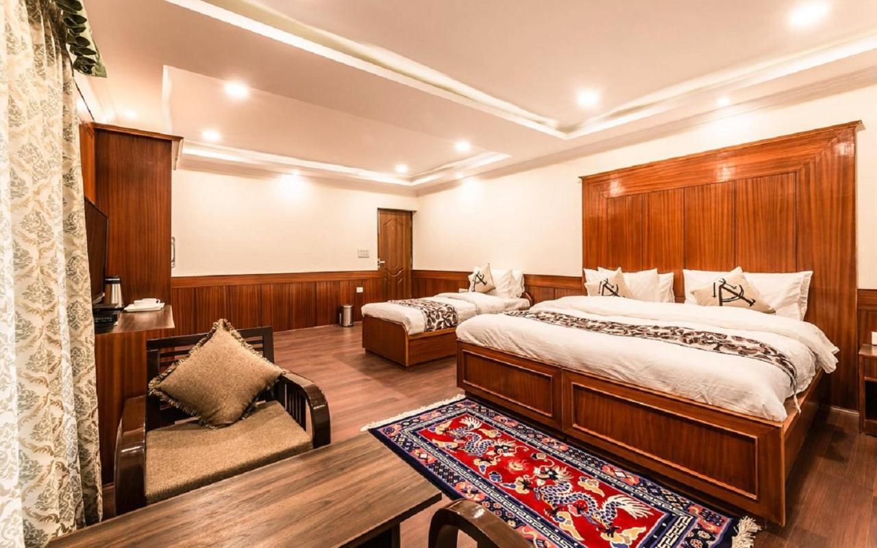 Hotel Alpine Ladakh レー エクステリア 写真